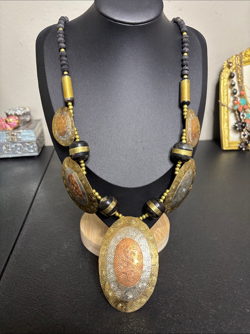 Vintage Handcrafted Mixed-Metal Oval Statement Necklace Gold Copper